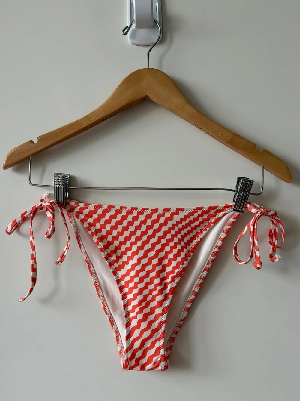 H&M Women's Side Tie Bikini Bottoms in Orange and White Zigzag